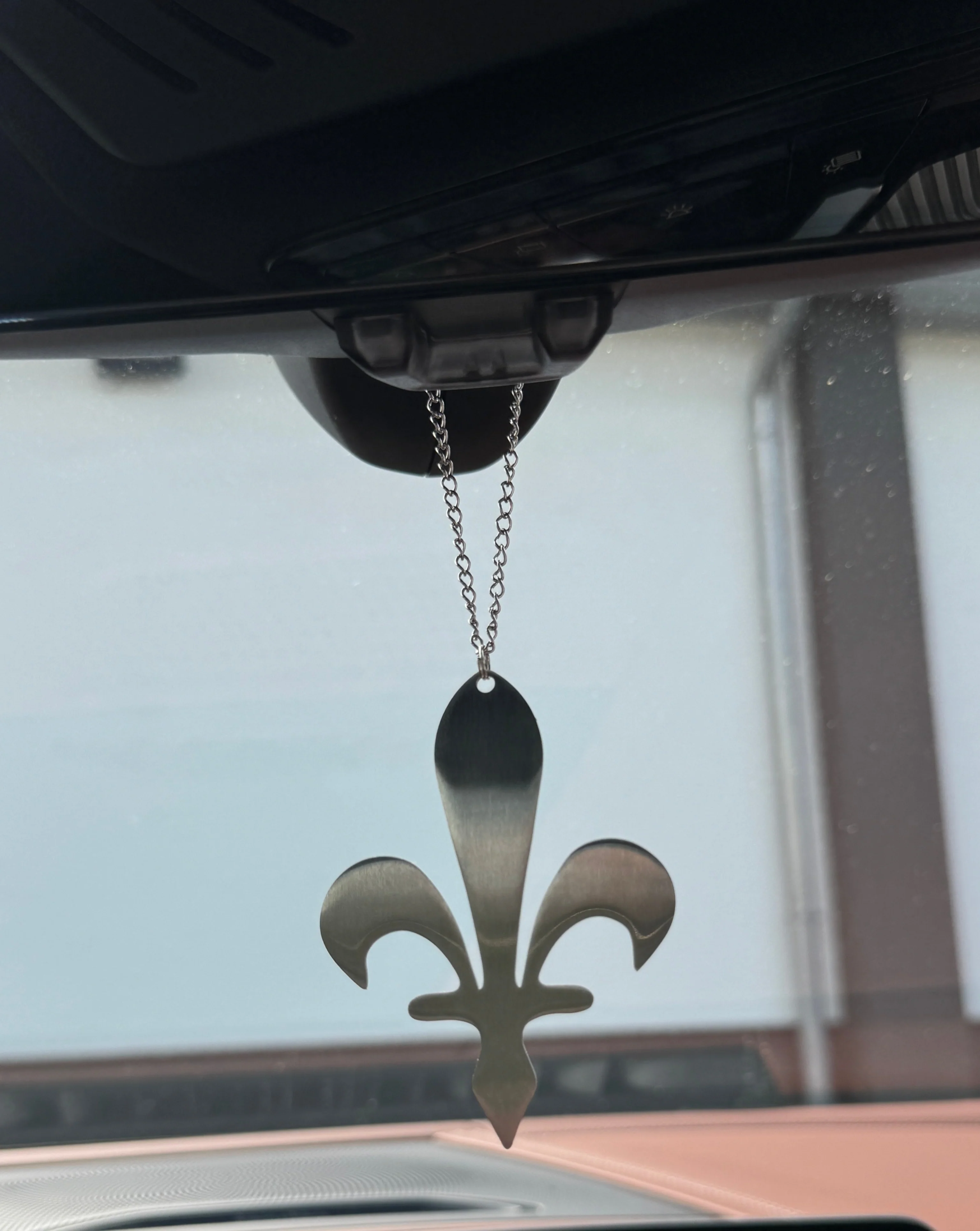 Autospiegel-Anhänger